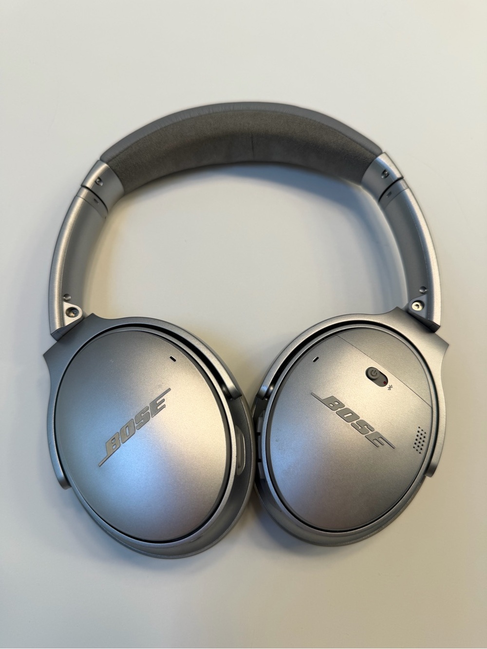 Bose QuietComfort 35 II Wireless Noise Cancelling Headphones – Silver